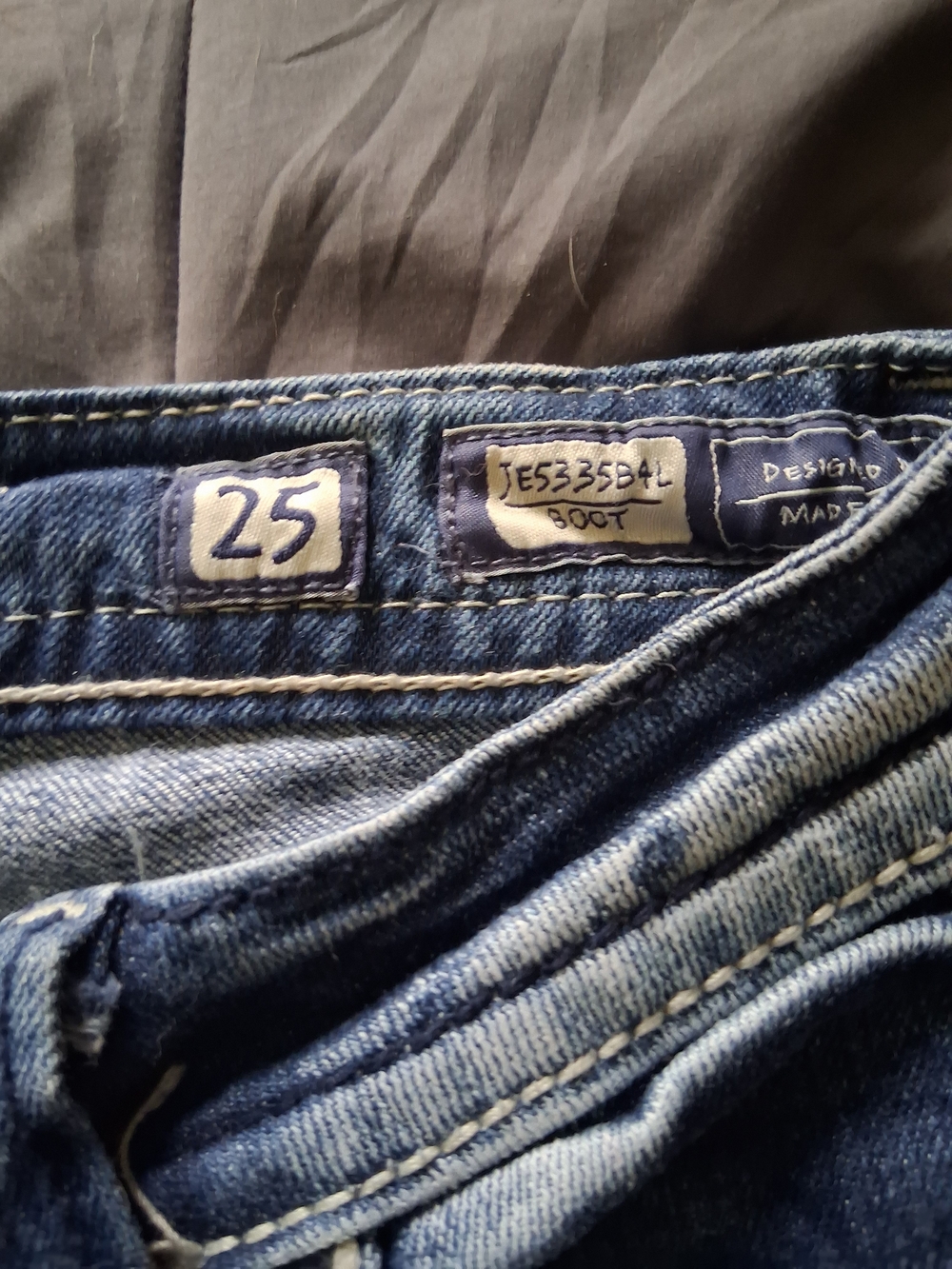 Miss Me Jeans 25 - Picture 2 of 5